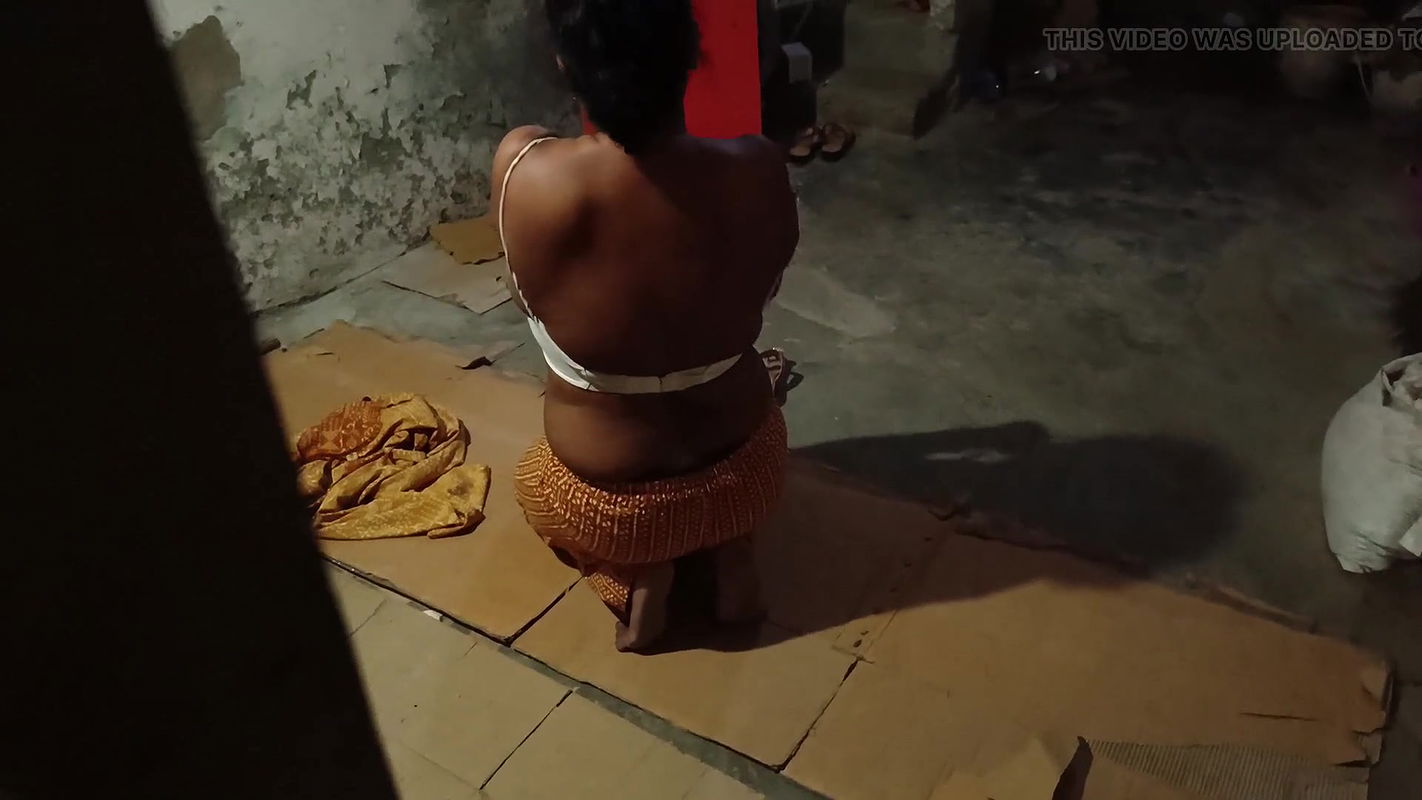 Big Ass bhabhi Changing her cloth and boy watchig on her bhabhi caught him and punish him with fucking