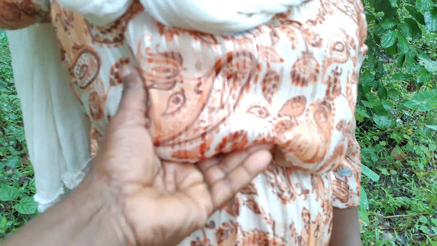 Outdoor Enjoying old Boy friend and Girl friend Fucking