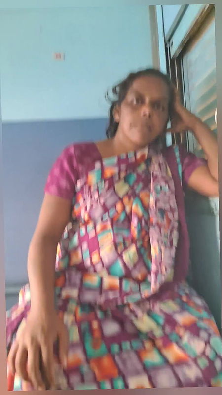 TRAIN TOILET TAMIL BHABHI Tamil housewife cowgirl Jennifer fuck very hard
