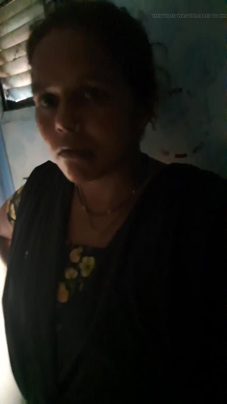 TRAIN TOILET TAMIL BHABHI Tamil housewife cowgirl Jennifer fuck very hard