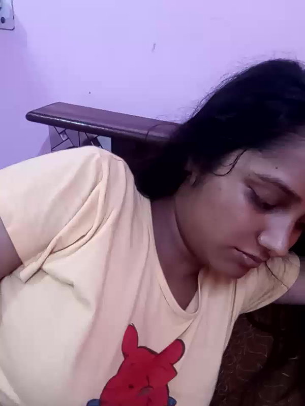 HOT CUTE INDIAN BABE 3