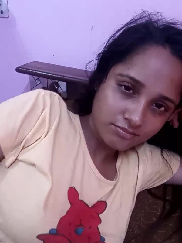 HOT CUTE INDIAN BABE 3