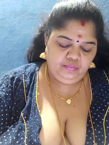 Tamil Thanushri Big Ass Show on Cam Chat
