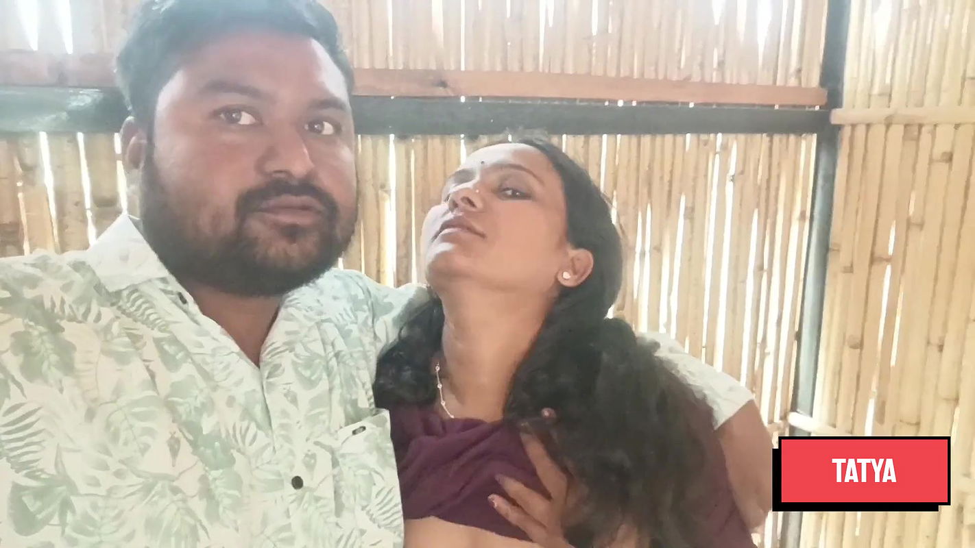 Desi Indian Dipak fuck with whore Komal