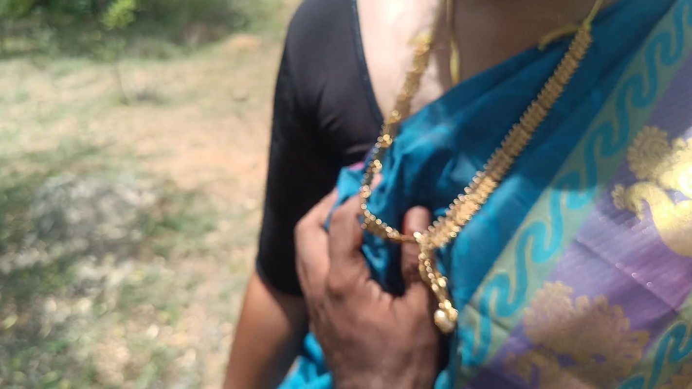 Family function Outdoor with stranger 1