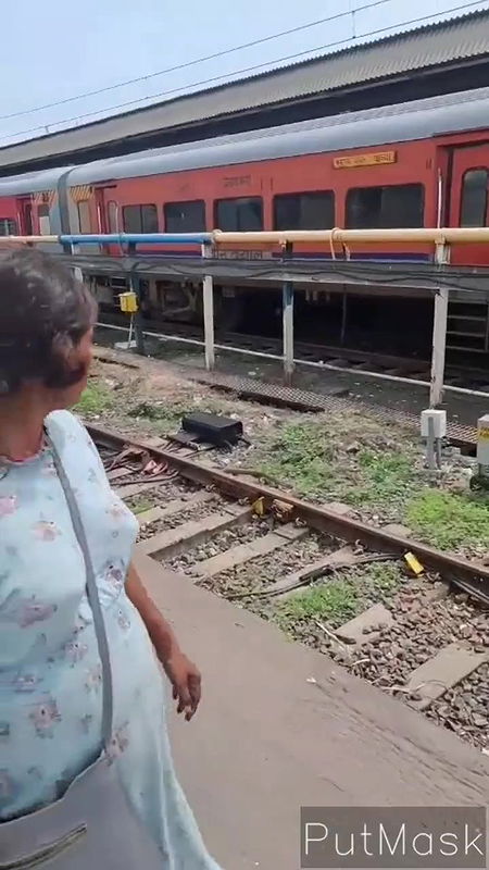 Jija Sali Instagram Video Call Sex chat, live showing boobs and Rosy Pussy, Tight pussy xxx video