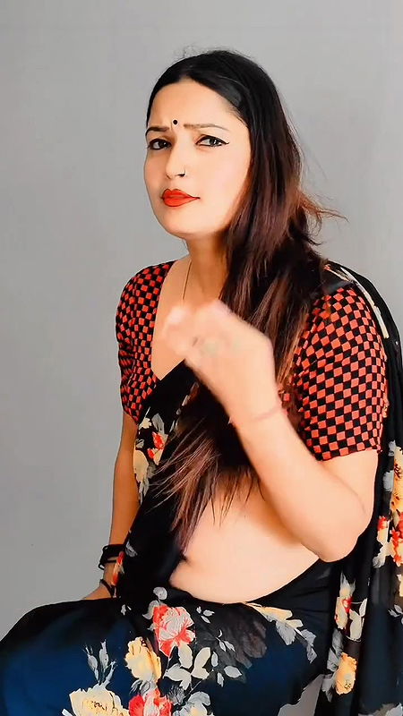 Jija Sali Instagram Video Call Sex chat, live showing boobs and Rosy Pussy, Tight pussy xxx video