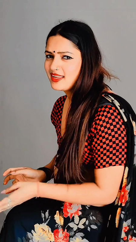 Jija Sali Instagram Video Call Sex chat, live showing boobs and Rosy Pussy, Tight pussy xxx video