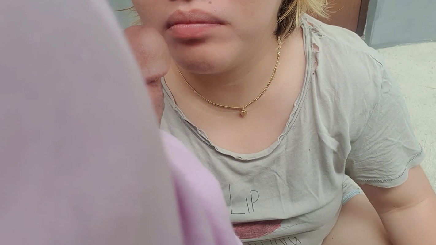 I fuck my sister in law outside her house