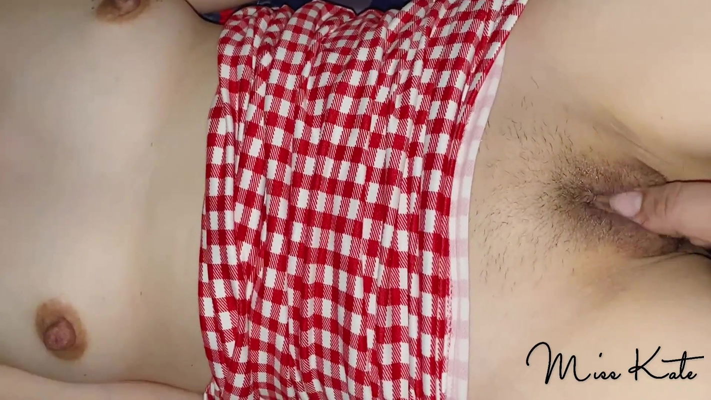 iamkateph – Fingering My Hot Asian Pinay Stepsister and Making Her Cum Multiple Times