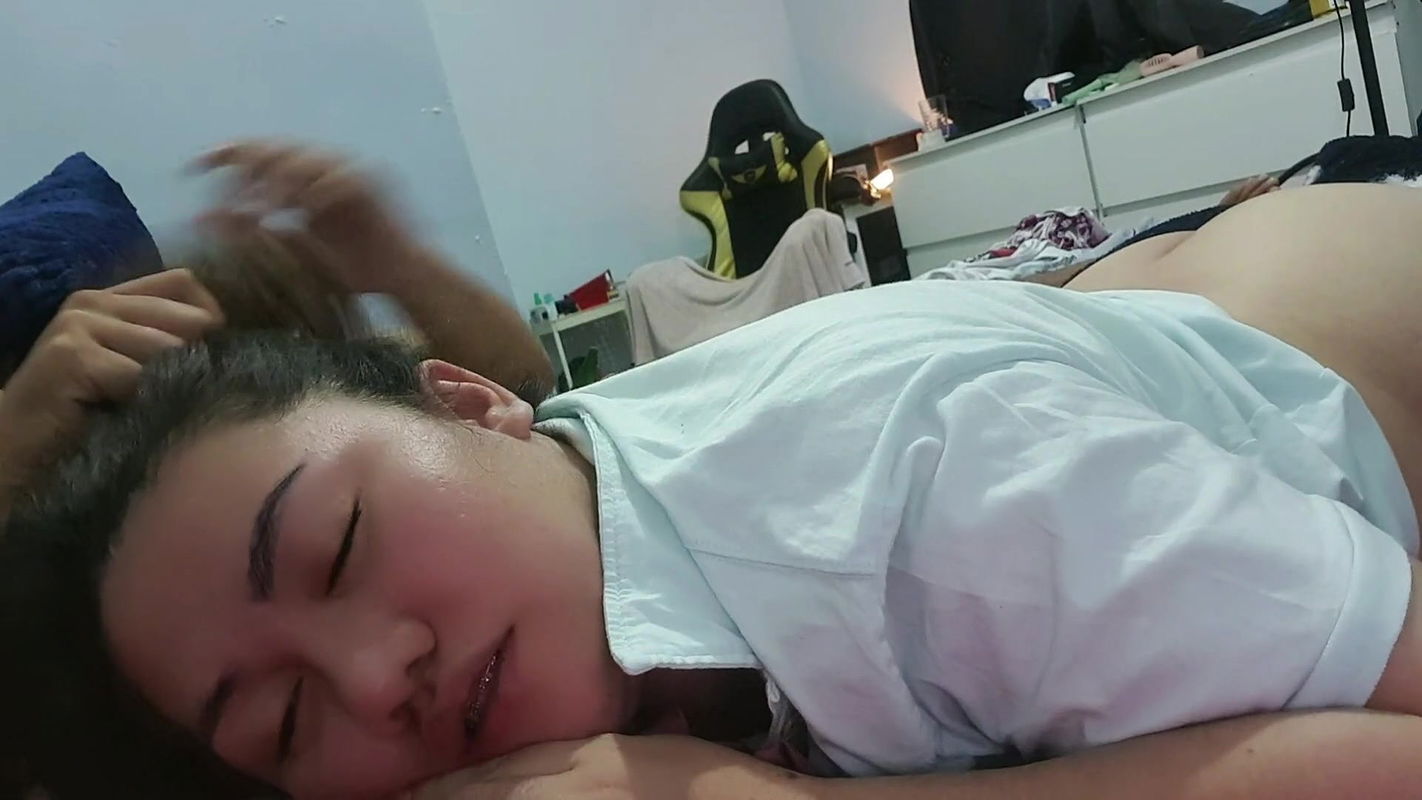 Make her fall in love