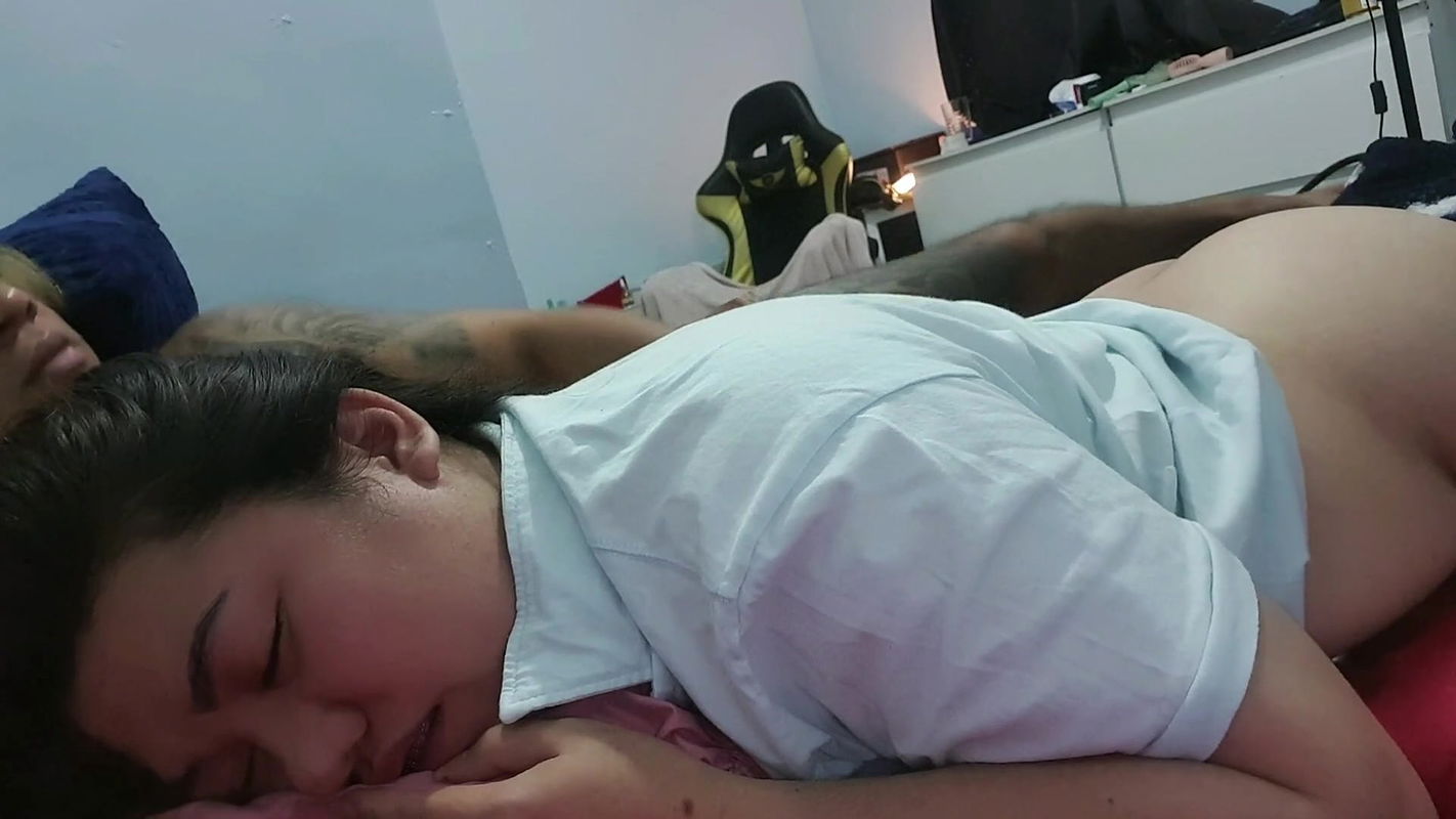 Make her fall in love