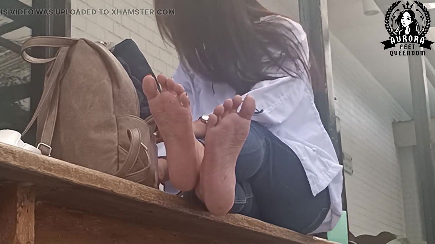 Asian Feet