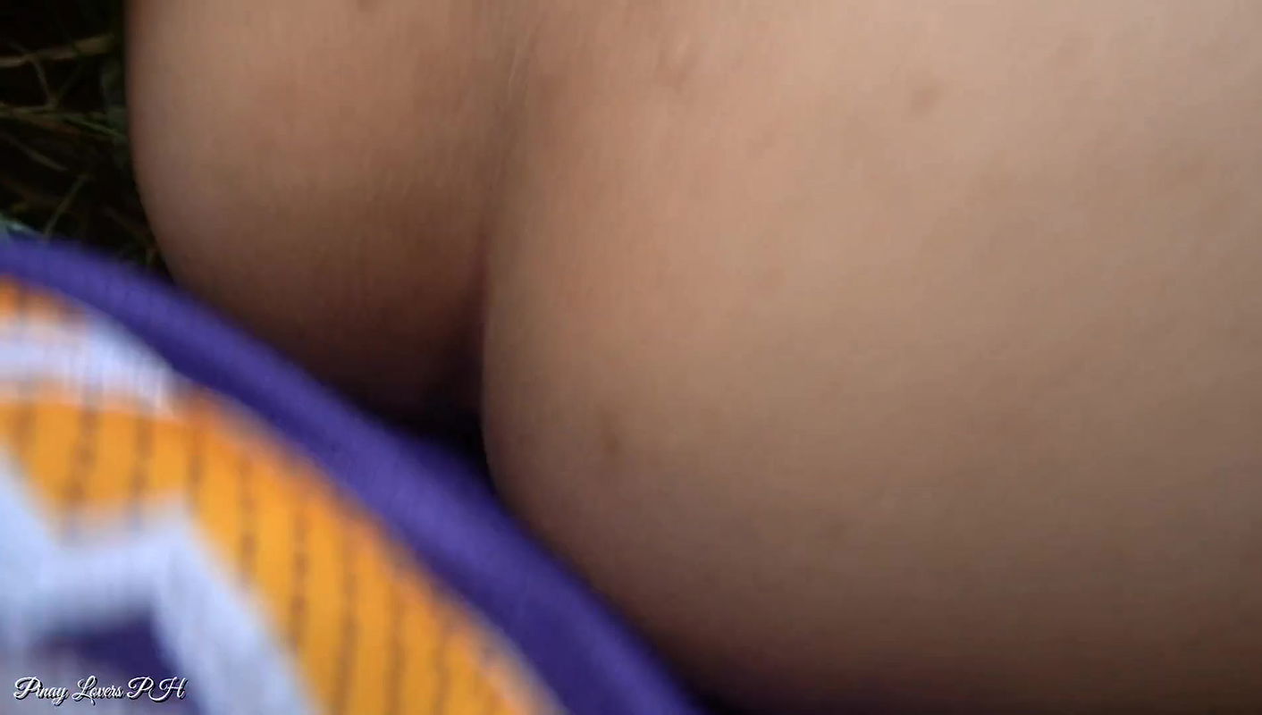 Asian Scandal Risky fucking on the side of the road public