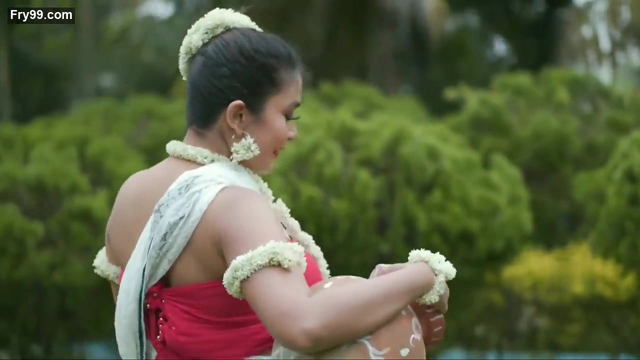 Rimpi as Sakuntala – Conceptual Dance Theme Saree Fashion