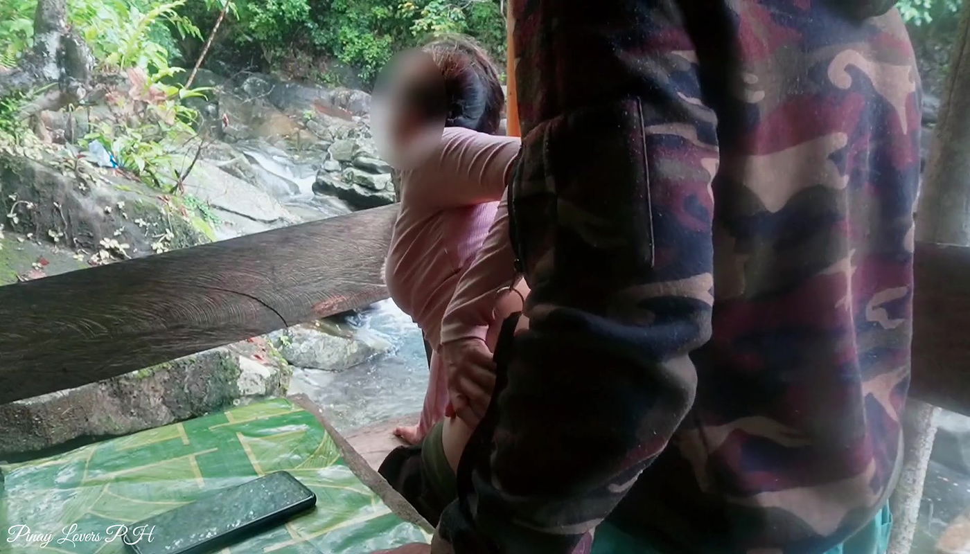 Desi Risky sex in Public