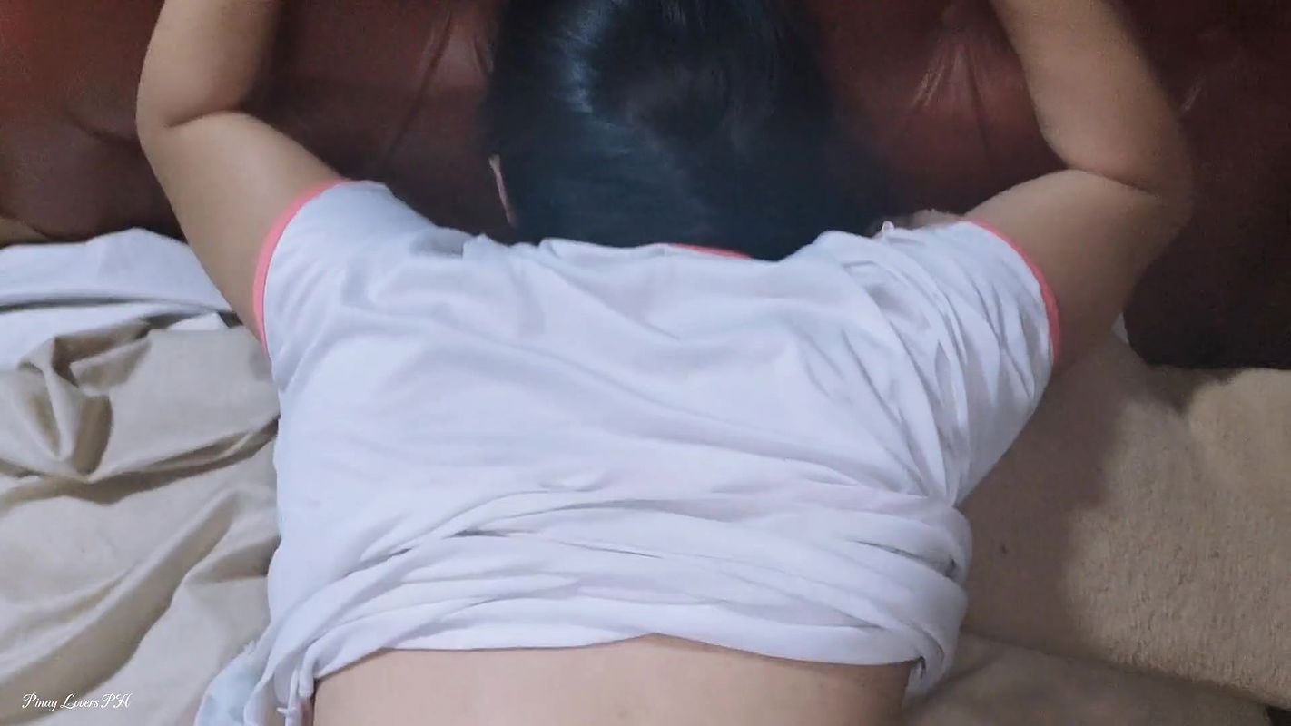 Desi Stepsister real hot sex step brother bang me in doggy style please cum inside me