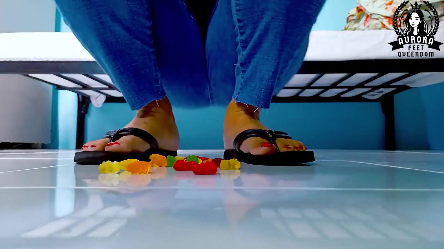 Giantess Wears Flip Flops