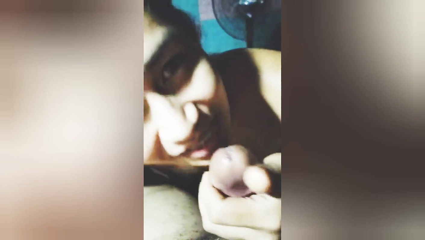 He likes to cum in my mouth