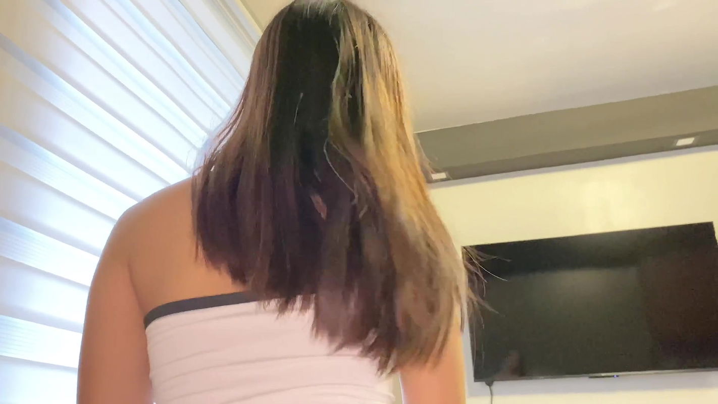 I Fuck My Delivery Boy as a Payment