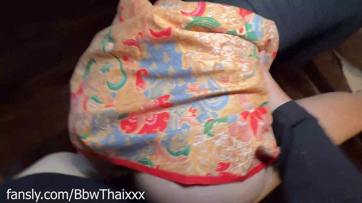 Local girl wearing indo batik BbwThaixxx