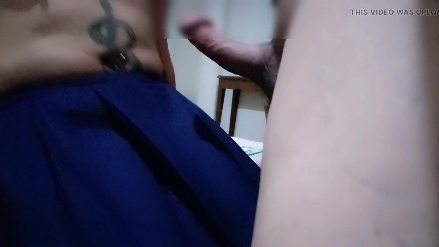 LUCKY TRIKE DRIVER SEDUCE HER STUDENT PASSENGER AND GO TO A NEAREST HOTEL