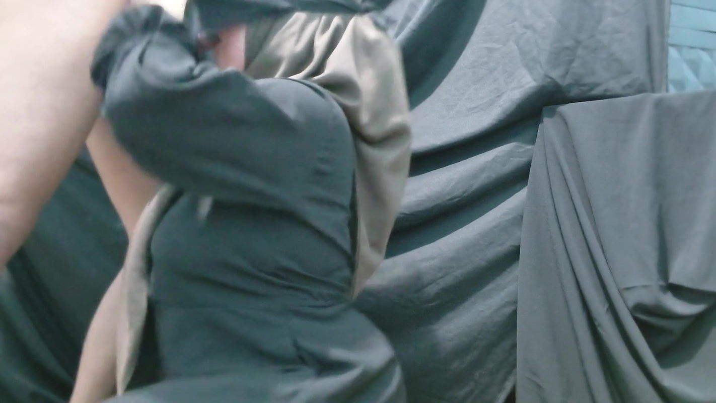 Mrs. Tina is a private tutor who is very passionate about her own students’ parents