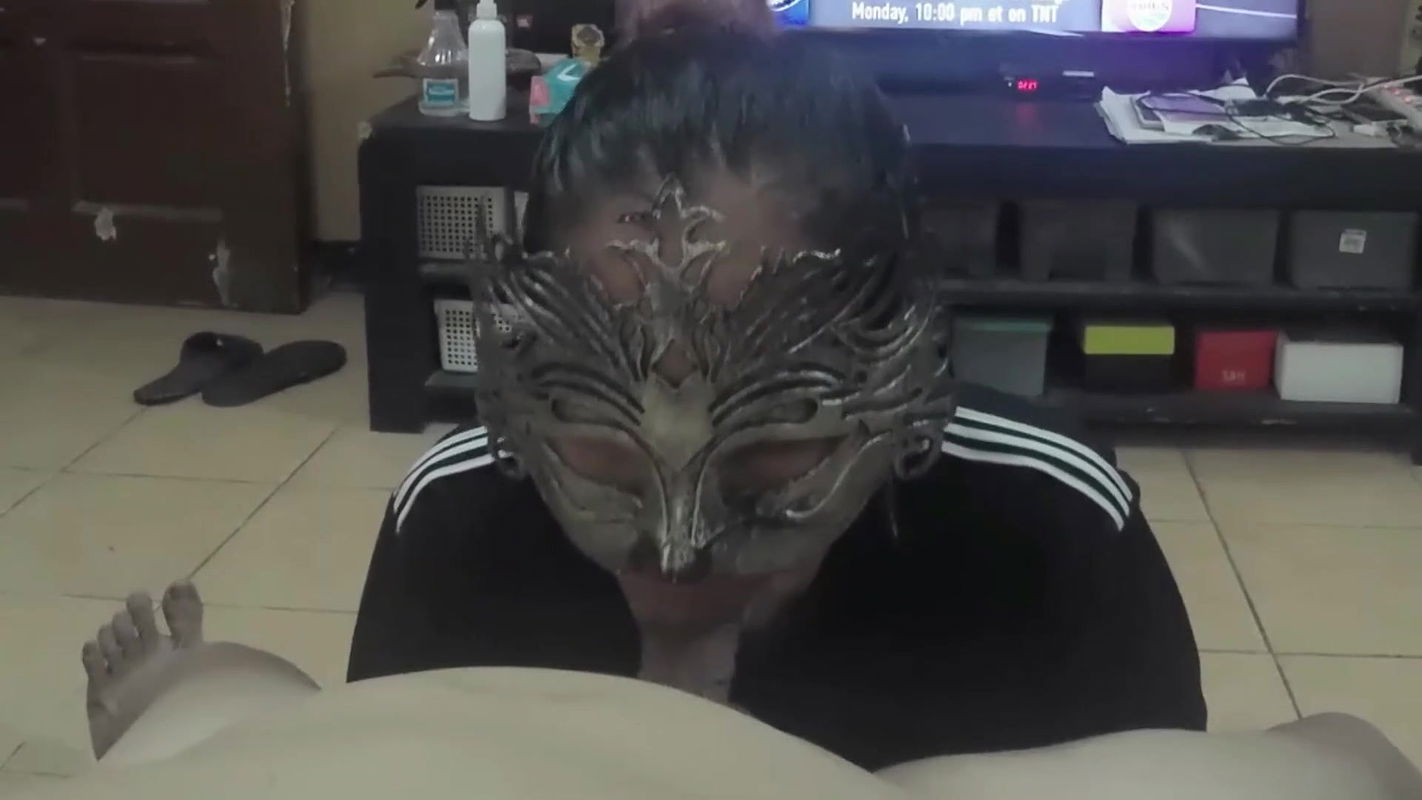 My Pinay Maid Giving a Relaxing Blowjob to End the Day