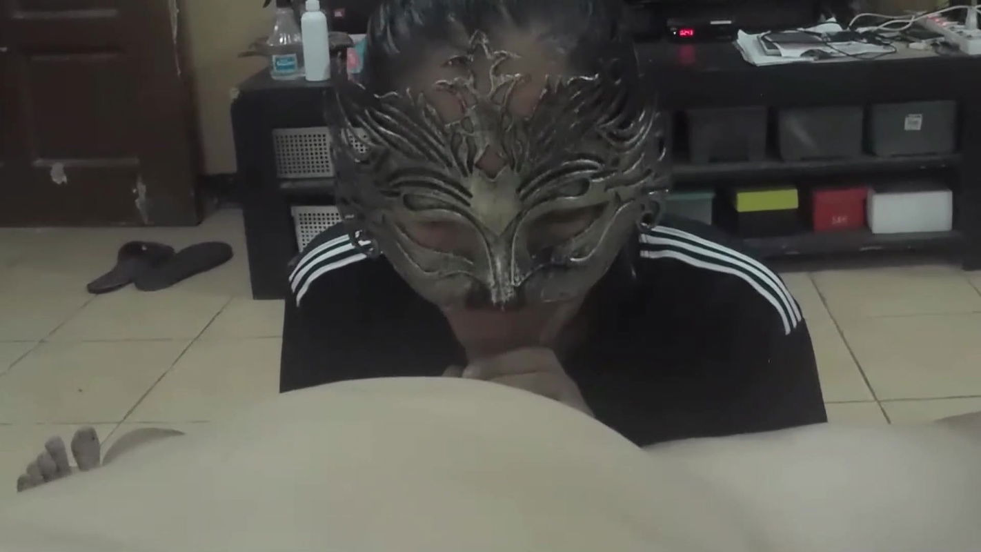 My Pinay Maid Giving a Relaxing Blowjob to End the Day