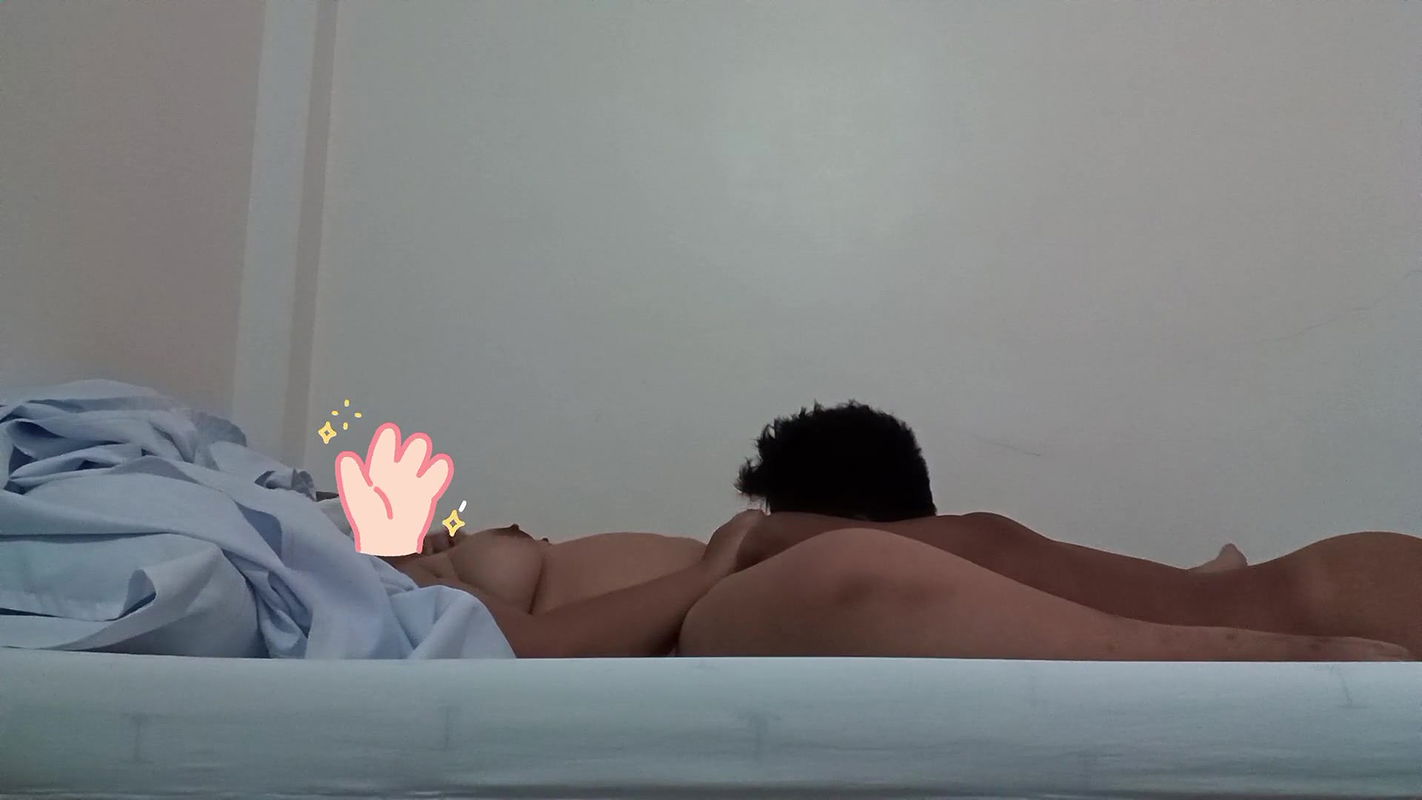 Nagkita kami ulit ng ex. Sarap pakinggan ang ungol nya