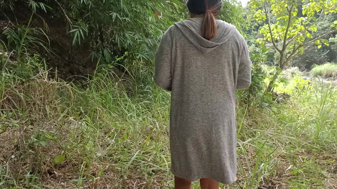 NATURE TRIP WITH MY STEPDAD TURNS INTO FUCKING AT THE JUNGLE WHEN HE SEDUCE MY INNOCENT