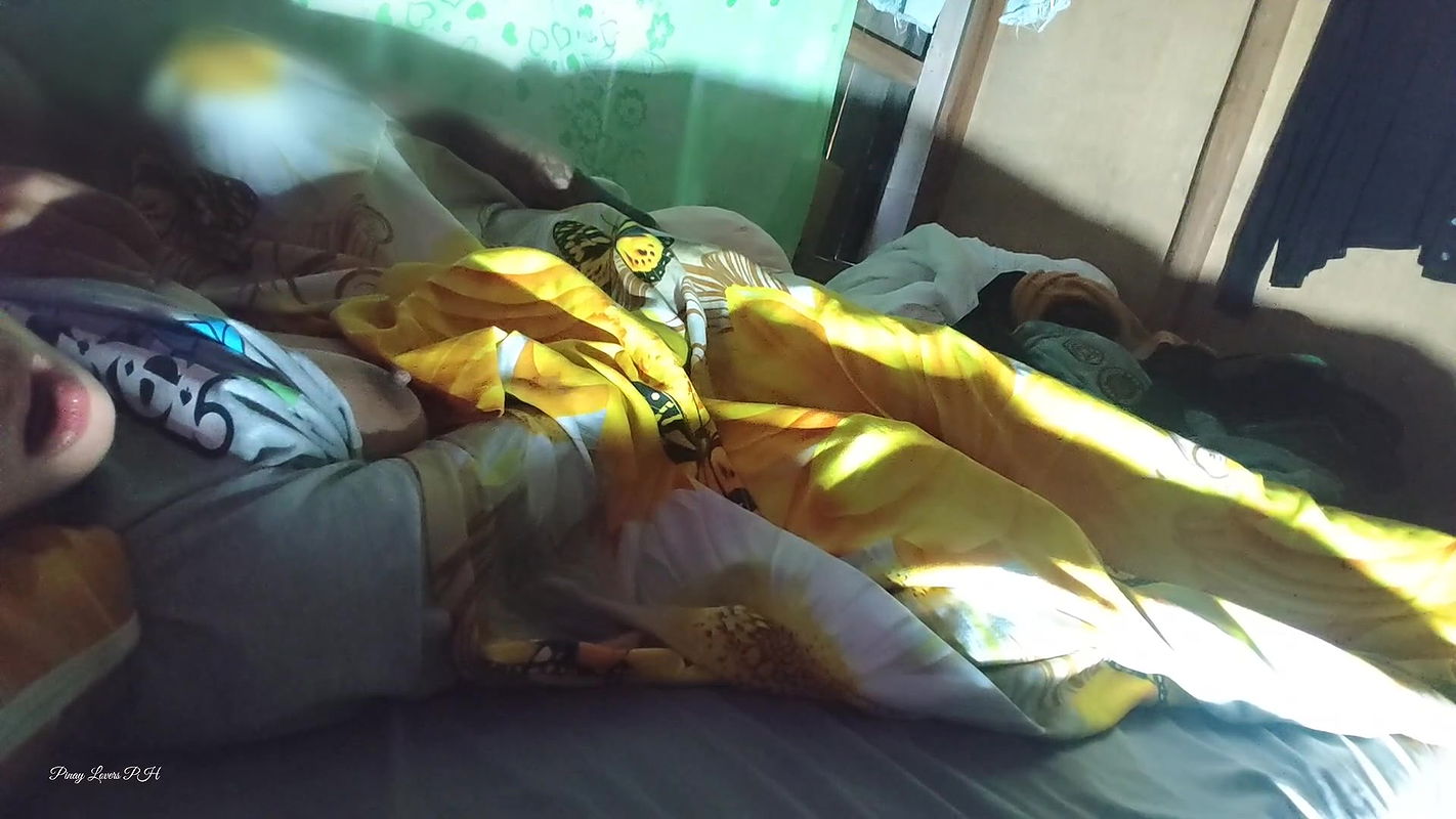 One Night Stand Pinay Stepsister she has Intense Shaking Orgasm