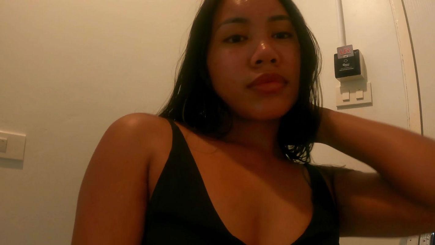 Petite Hairy Asian Amateur Teen POV Facesitting!