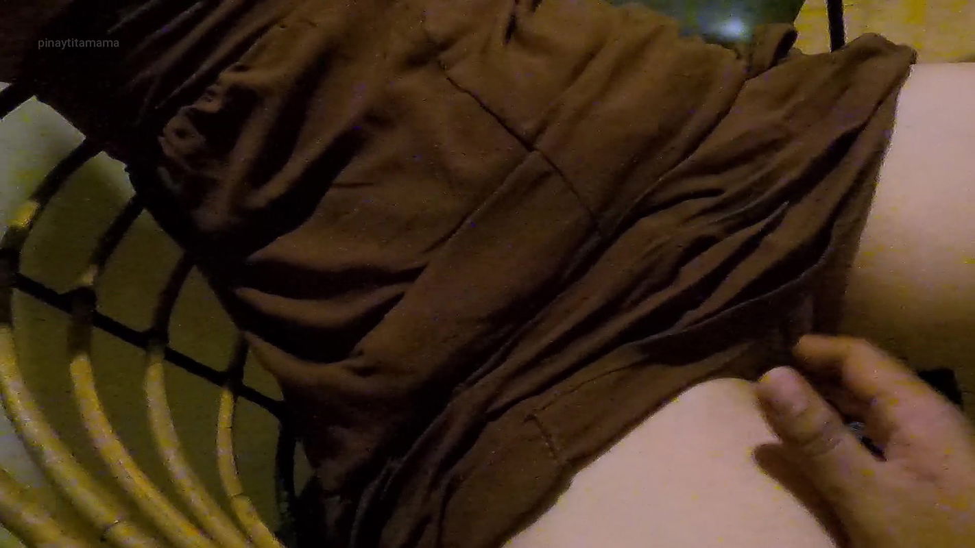 Pinay fired to give it a delicious taste