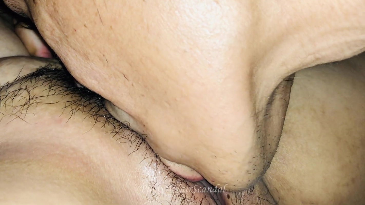 Pinay Pussy Eating and Licking