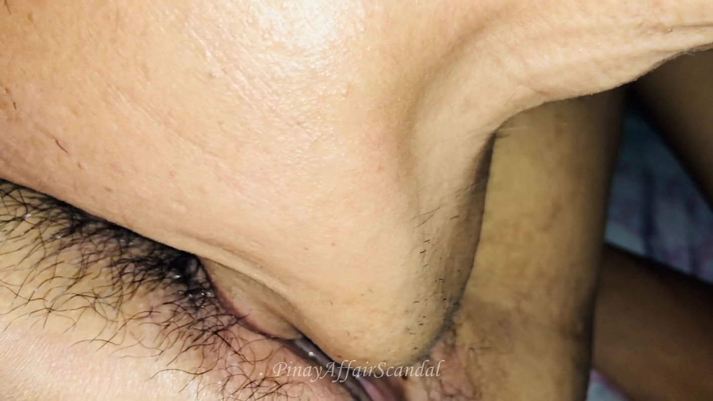 Pinay Pussy Eating and Licking