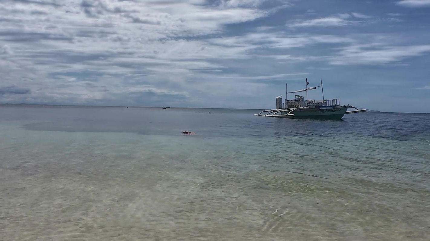 Relaxing Anus in the Soft Salty Ocean Water Before Anal Sex on the Kitchen Table