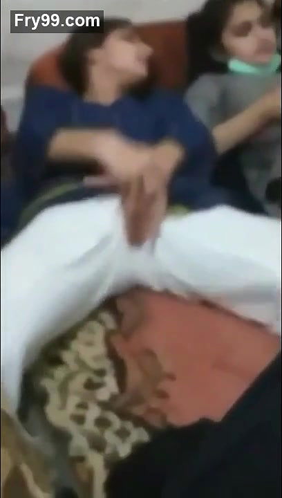 Desi cute girl fun with friend bf