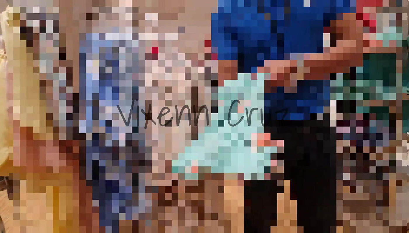 Risky Public Flashing Boobs I Show my Boobs to a guy working in SM Department Store Real Stranger