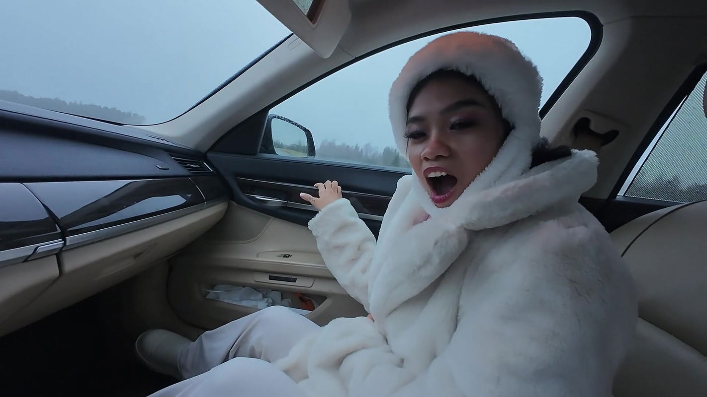 Unrealistically Big Dicked Old Man Brought Me to Costa Del Sol for Sucking His Huge Dick