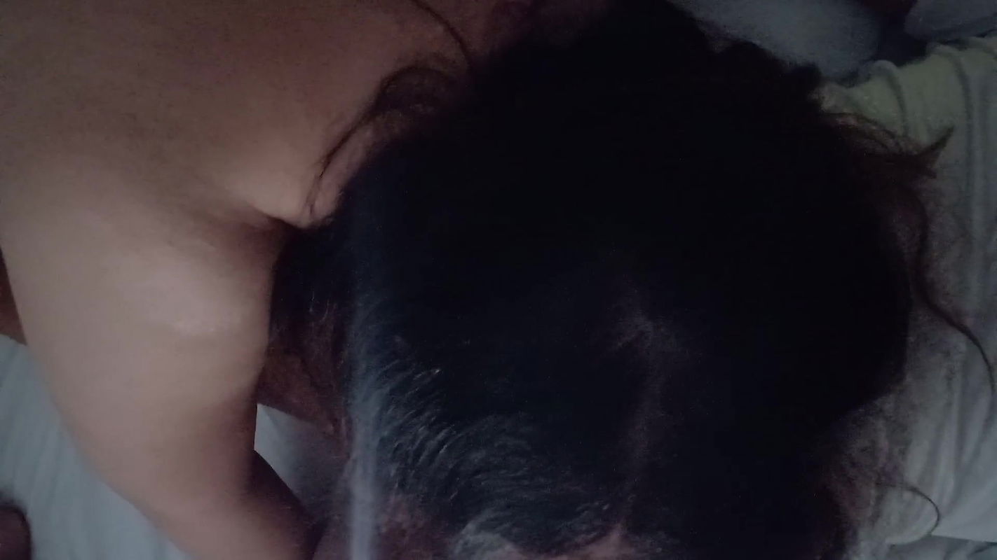 Valentine blowjob to my boss after work