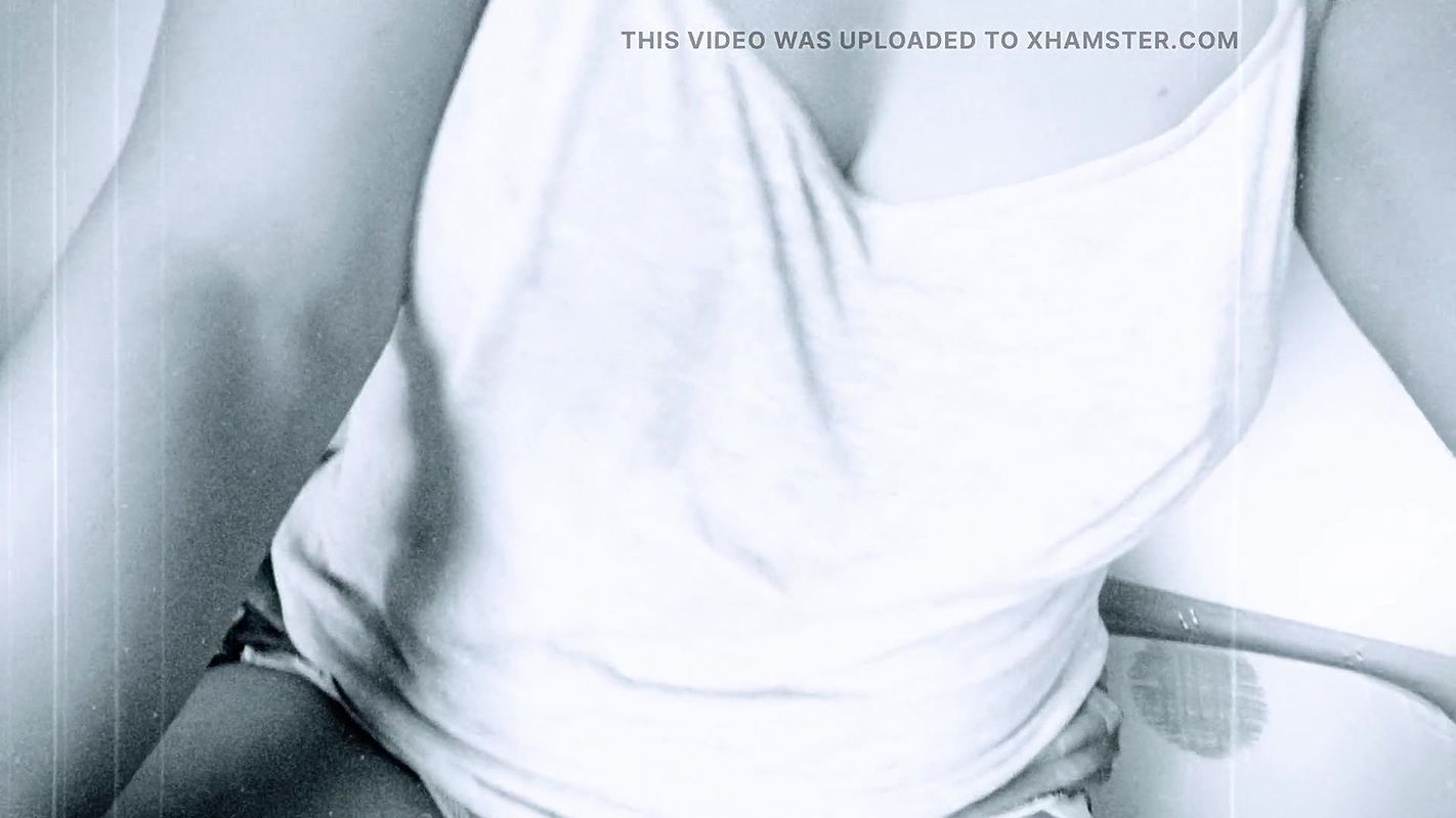 Watch me being playful and teasing 🤭