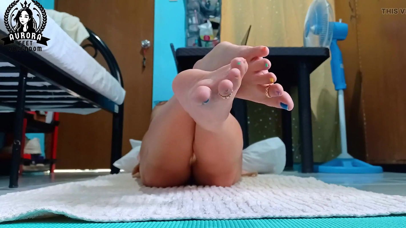 Your Girlfriend’s Feet on Valentine’s Day