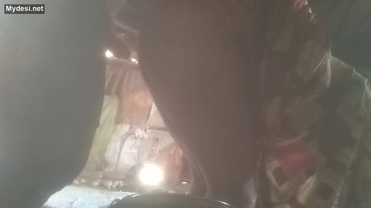 Desi village aunty quick fuck
