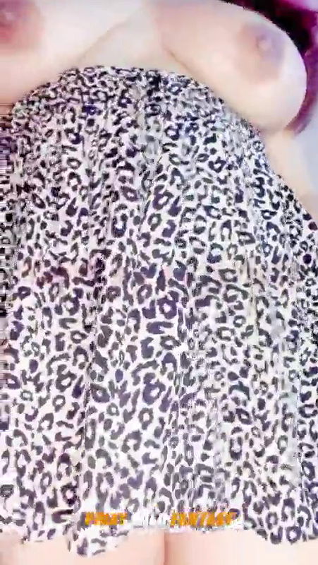 Pinay Viral – Mapang Akit Na Tiktok Dance Ni Ms.emma! Walang Panty at Nilabas Ang Malaking Suso