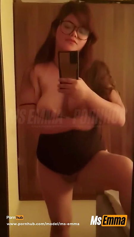 I’m Showing You What Your Missing, I Know I’m Provoking You, Do You Want to Fuck Me Now¿