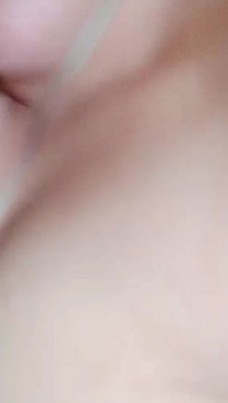 i ma getting bored, please fuck me