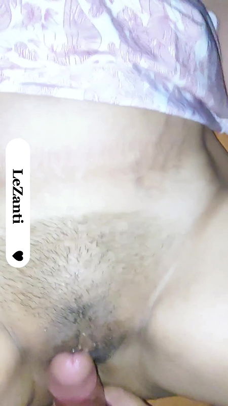 My gf squirted when i fucked her and I creampied inside her pussy