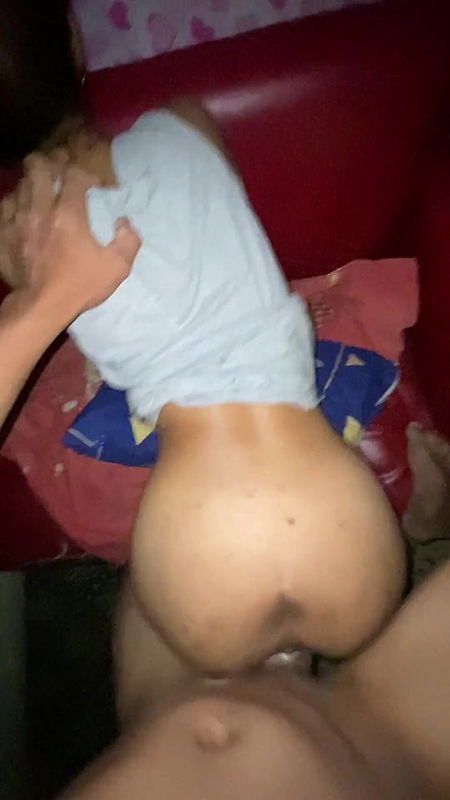 Pinay Fucking her favorite position (Doggy Style)