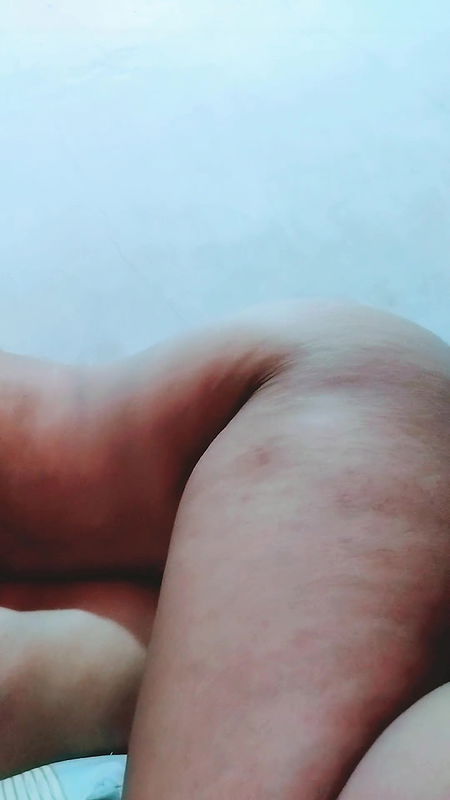 She love from the top and get squirt